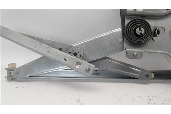 Recambio de mecanismo elevalunas delantero derecho para chevrolet aveo berlina 1.4 lt referencia OEM IAM 96870317 96541784 95015