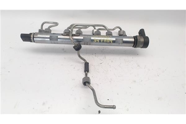 Recambio de rampa inyectora para bmw serie x3 (e83) 2.0d referencia OEM IAM 780912802  