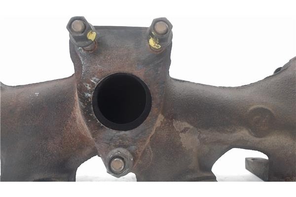 Recambio de colector escape para peugeot 307 (3a/c) 2.0 hdi 90 referencia OEM IAM    Recambio de colector escape para peugeot 307 (3a/c) 2.0 hdi 90 referencia OEM IAM