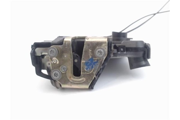 Recambio de cierre electromagnetico delantero derecho para toyota avensis berlina (t22) 2.0 vvt-i referencia OEM IAM   