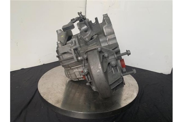 Recambio de caja cambios manual para opel astra j berlina 5p 1.6 excellence referencia OEM IAM M320MDE  