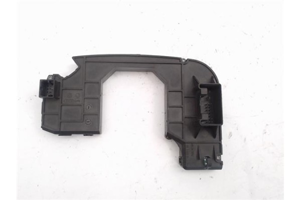 Recambio de centralita para audi a4 avant (8e) referencia OEM IAM 8E0953549S K0105114412 