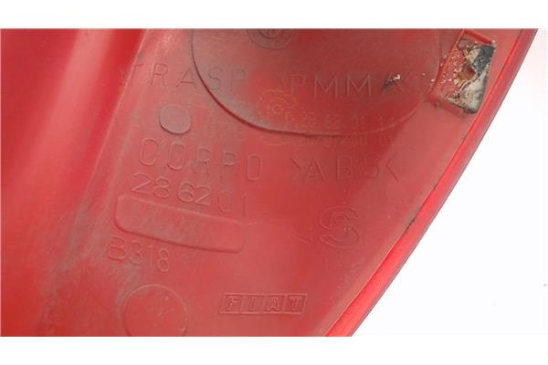 Recambio de piloto trasero izquierdo para fiat ii punto (188) berlina referencia OEM IAM 286201  