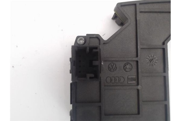 Recambio de centralita para audi a4 berlina (8e) referencia OEM IAM 8E0953549F 05114403 