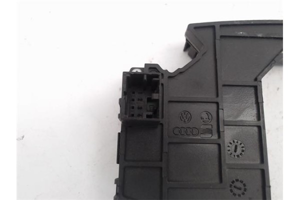 Recambio de centralita para seat exeo st (3r5) referencia OEM IAM 8E0953549Q K0105114410 