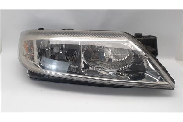 Recambio de faro delantero dcho para renault laguna ii (bg0) referencia OEM IAM 8200002847 89004686 