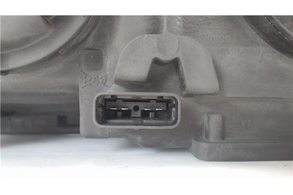 Recambio de faro delantero dcho para renault laguna ii (bg0) referencia OEM IAM 8200002847 89004686 