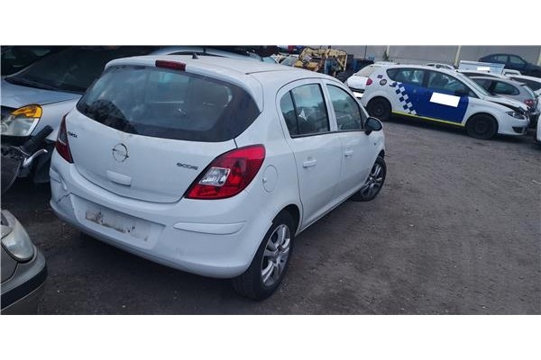 opel corsa d (2006) del año 