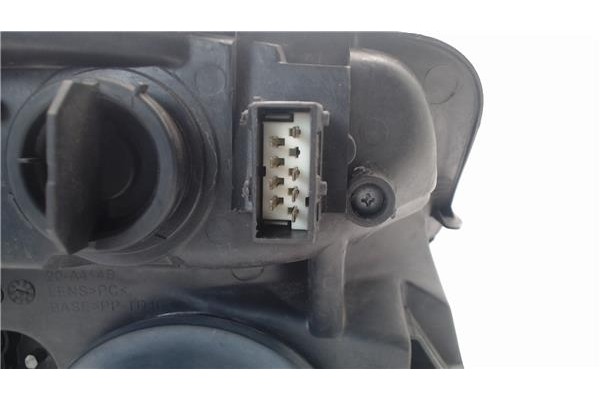 Recambio de faro delantero izquierdo para citroen c2 referencia OEM IAM 20A414  