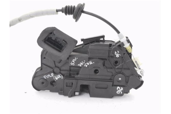 Recambio de cerradura puerta delantero izquierda para volkswagen polo v (6r1) 1.2 advance referencia OEM IAM 5K1837015E  
