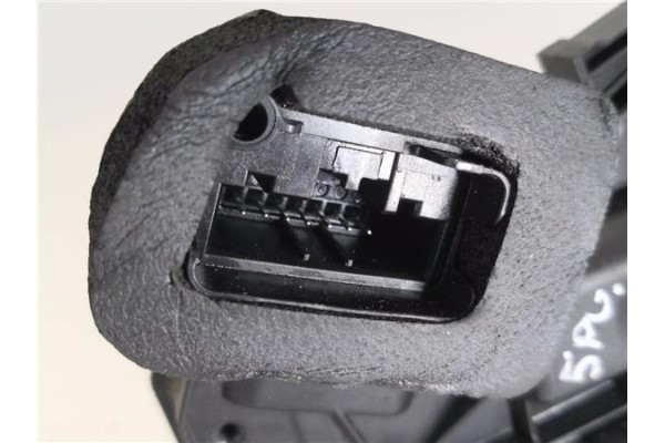 Recambio de cerradura puerta delantero izquierda para volkswagen polo v (6r1) 1.2 advance referencia OEM IAM 5K1837015E  