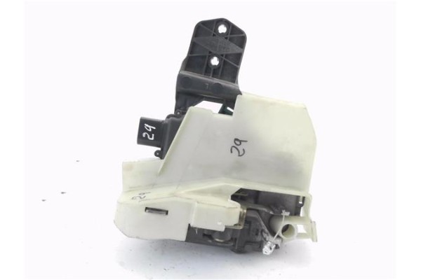 Recambio de cerradura puerta delantero izquierda para volkswagen passat berlina (3b3) 1.9 edition referencia OEM IAM 3B0837857  