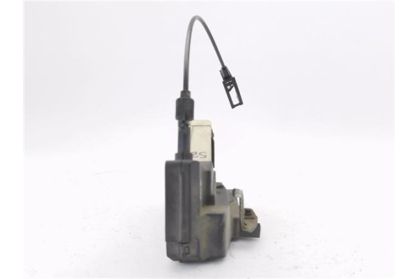 Recambio de cerradura puerta trasero derecha para ford galaxy (vx) 1.9 clx referencia OEM IAM 93BG220A20DD  