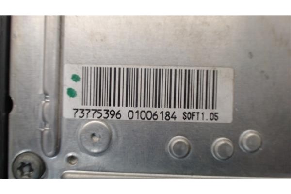 Recambio de faro delantero dcho para citroen c5 berlina referencia OEM IAM 9639319880 89005175 