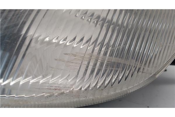 Recambio de faro delantero izquierdo para peugeot 406 berlina (s1/s2) referencia OEM IAM 301037021 9616251380 