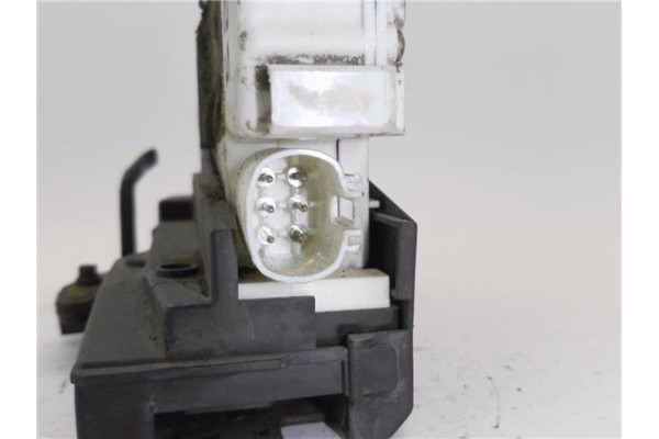Recambio de cerradura puerta trasero derecha para ford galaxy (vx) 1.9 clx referencia OEM IAM 93BG220A20DD  