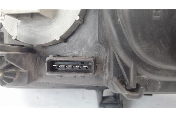 Recambio de faro delantero dcho para citroen xsara berlina referencia OEM IAM 9623801380  