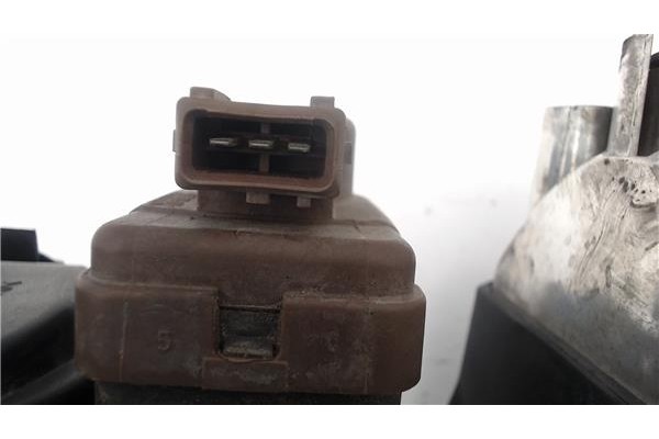 Recambio de faro delantero dcho para citroen xsara berlina referencia OEM IAM 9623801380  