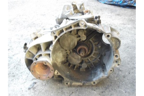 Recambio de caja cambios manual para opel corsa c 1.4 16v referencia OEM IAM 90400209 330700331 