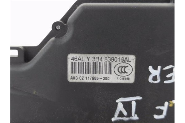 Recambio de cerradura puerta trasero derecha para volkswagen golf iv berlina (1j1) 1.9 advance referencia OEM IAM 3B4839016AL  