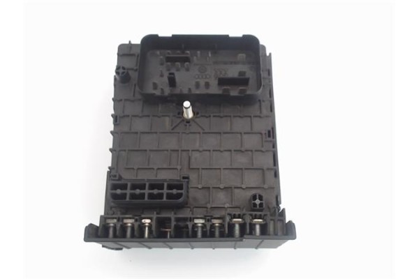 Recambio de caja fusibles/rele para volkswagen passat berlina (3c2) 2.0 tdi 16v referencia OEM IAM 3C0937125 1K0937132F 