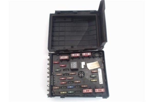 Recambio de caja fusibles/rele para volkswagen passat berlina (3c2) 2.0 tdi 16v referencia OEM IAM 3C0937125 1K0937132F 
