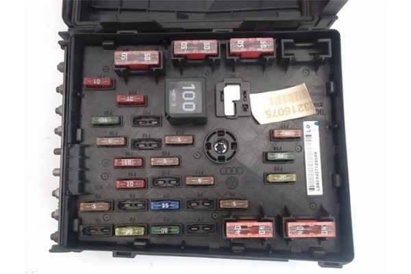Recambio de caja fusibles/rele para volkswagen passat berlina (3c2) 2.0 tdi 16v referencia OEM IAM 3C0937125 1K0937132F 