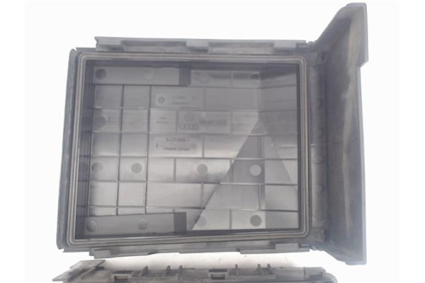 Recambio de caja fusibles/rele para volkswagen passat berlina (3c2) 2.0 tdi 16v referencia OEM IAM 3C0937125 1K0937132F 