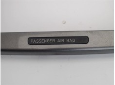 Recambio de embellecedor consola central para volkswagen passat berlina (3c2) 2.0 tdi 16v referencia OEM IAM 3C0858069AE  