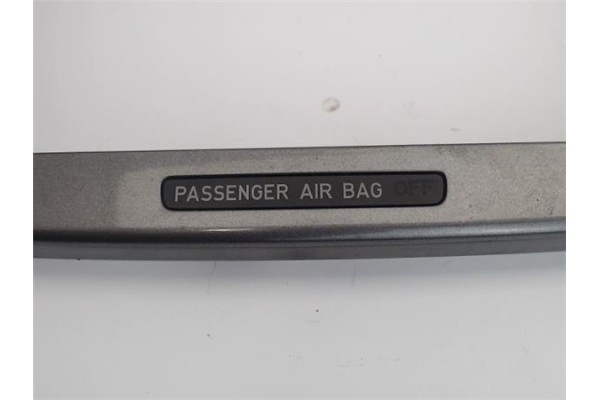Recambio de embellecedor consola central para volkswagen passat berlina (3c2) 2.0 tdi 16v referencia OEM IAM 3C0858069AE  