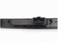 Recambio de embellecedor consola central para volkswagen passat berlina (3c2) 2.0 tdi 16v referencia OEM IAM 3C0858069AE  