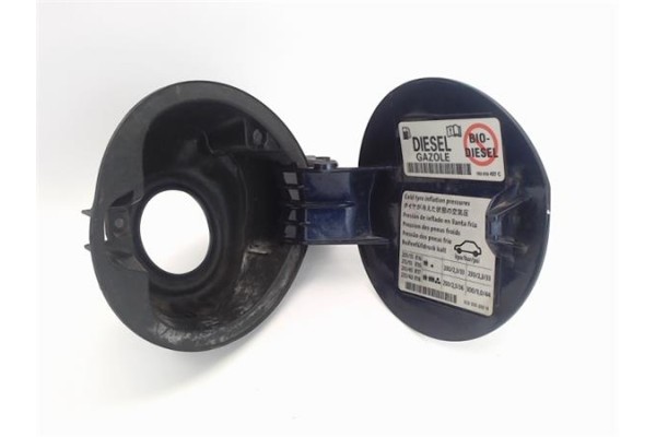 Recambio de tapa exterior combustible para volkswagen passat berlina (3c2) 2.0 tdi 16v referencia OEM IAM 3C5809857 3C9809857 