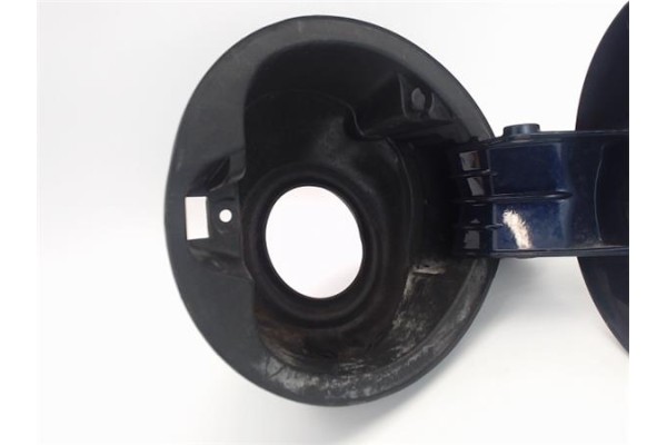 Recambio de tapa exterior combustible para volkswagen passat berlina (3c2) 2.0 tdi 16v referencia OEM IAM 3C5809857 3C9809857 