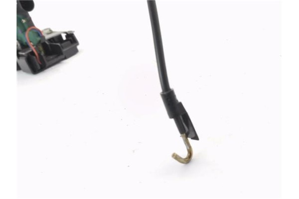 Recambio de cerradura puerta trasero izquierda para volkswagen golf iv berlina (1j1) 1.4 conceptline referencia OEM IAM 3B483901