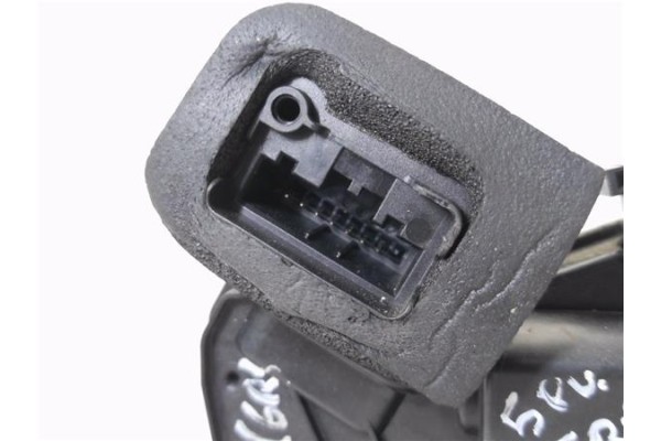 Recambio de cerradura puerta trasero izquierda para volkswagen polo v (6r1) 1.2 advance referencia OEM IAM 6R4839015A  