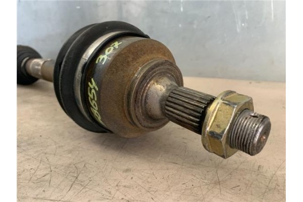 Recambio de palier delantero derecho para peugeot 307 (3a/c) 2.0 16v referencia OEM IAM 9639858280 9812781280 3273AG , PEUGEOT |