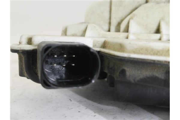 Recambio de cerradura puerta trasero izquierda para seat ibiza berlina (6j5) 1.4 ecomotive referencia OEM IAM 6J0839015F  