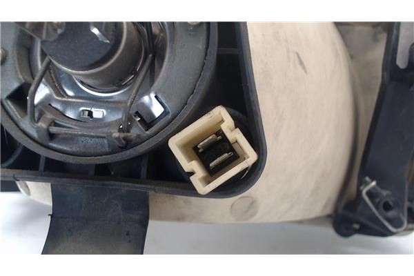Recambio de faro delantero dcho para citroen zx referencia OEM IAM 95656542  