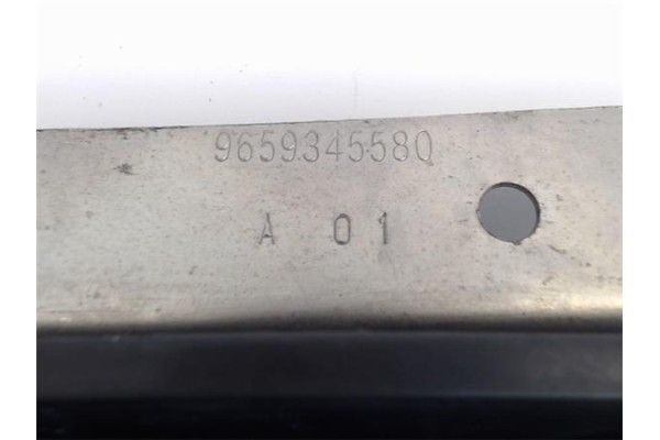 Recambio de maneta exterior puerta corredera derecha para citroen berlingo 1.6 hdi 75 600 first furgón referencia OEM IAM 965934