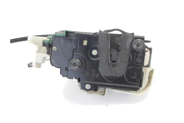 Recambio de cierre electromagnetico delantero izquierdo para volkswagen polo iv (9n1) 1.4 16v referencia OEM IAM 3B2837015AM  