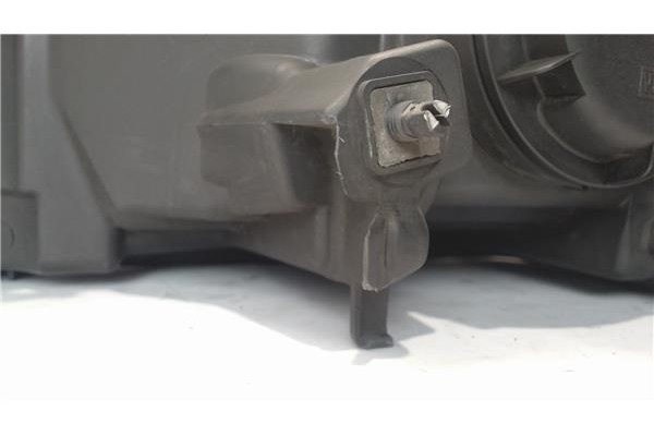 Recambio de faro delantero dcho para renault laguna ii (bg0) referencia OEM IAM 8200002847 89004686 