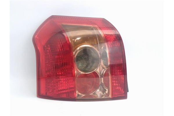 Recambio de piloto trasero izquierdo para toyota corolla sedán (_e12j_, _e12t_) 2.0 d4d referencia OEM IAM 8156002301  