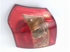 Recambio de piloto trasero izquierdo para toyota corolla sedán (_e12j_, _e12t_) 2.0 d4d referencia OEM IAM 8156002301  