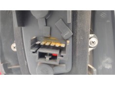 Recambio de piloto trasero derecho para fiat i punto (176) berlina referencia OEM IAM 7730722  