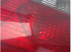 Recambio de piloto porton trasero derecho para mitsubishi carisma berlina 4 (da0) 1.9 di-d (da5a) referencia OEM IAM MR485474  