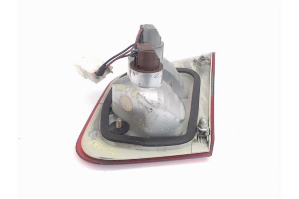 Recambio de piloto porton trasero izquierdo para mitsubishi carisma berlina 4 (da0) 1.9 di-d (da5a) referencia OEM IAM MR485473 