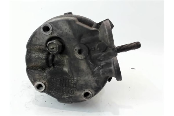 Recambio de compresor aire acond. para daewoo leganza 2.0 cdx referencia OEM IAM 700726  