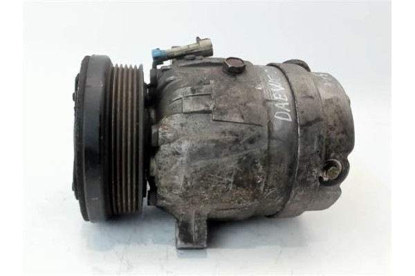 Recambio de compresor aire acond. para daewoo leganza 2.0 cdx referencia OEM IAM 700652  