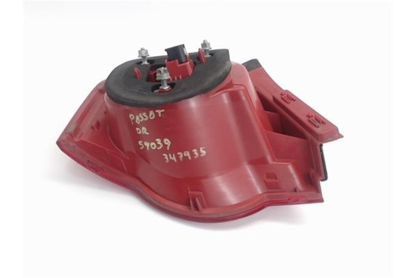 Recambio de piloto trasero derecho para volkswagen passat berlina (3c2) 2.0 tdi referencia OEM IAM 3C9945096N 2242118 3C9945096 