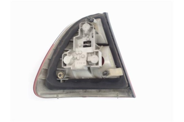 Recambio de piloto trasero derecho para bmw serie 3 touring (e46) 2.0 320d referencia OEM IAM 63218368758 2206849 63216907934 , 